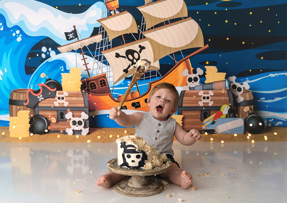 Everett Baby Photographer, First Birthday Cake Smash Photographer Everett, Fairies and Frogs Photography